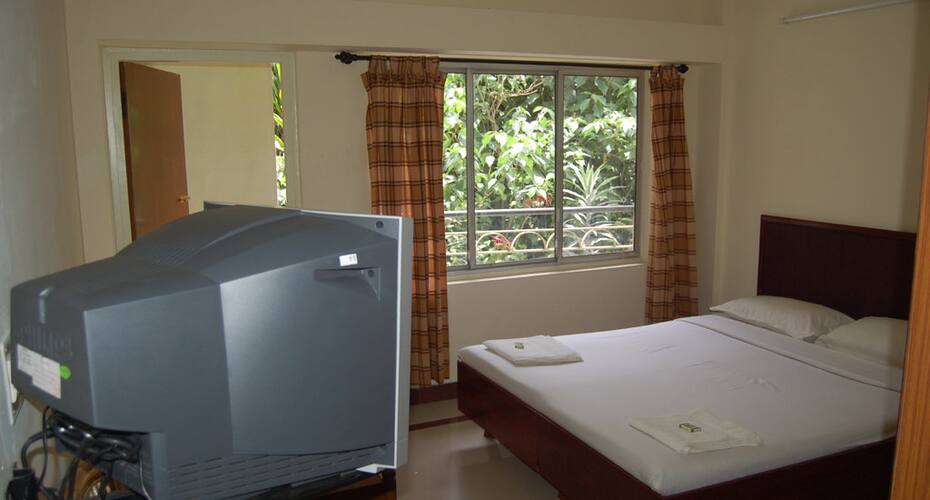Hotel Blue Hill, Coonoor 3